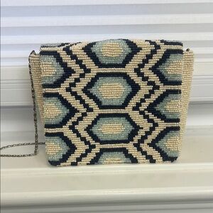 NWT HANDMADE Geometric Patterned Beaded Bag 🩵